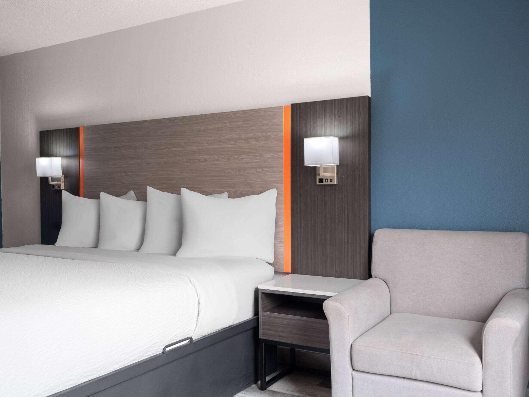 Baymont By Wyndham Indianapolis East Hotell Eksteriør bilde