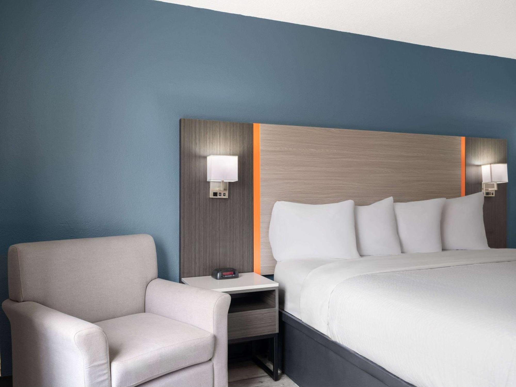 Baymont By Wyndham Indianapolis East Hotell Eksteriør bilde