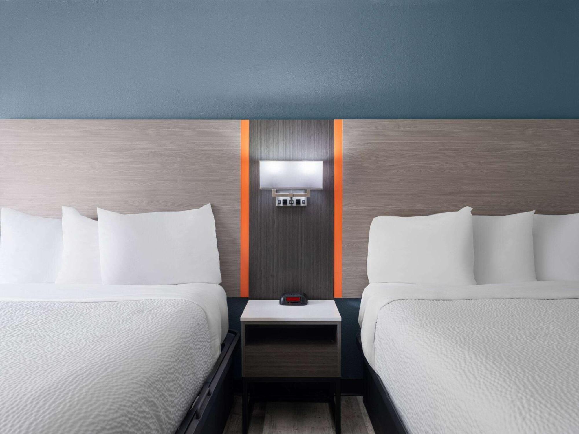 Baymont By Wyndham Indianapolis East Hotell Eksteriør bilde
