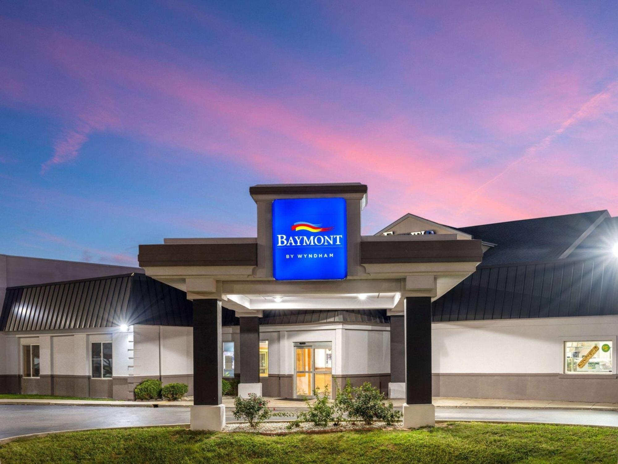 Baymont By Wyndham Indianapolis East Hotell Eksteriør bilde